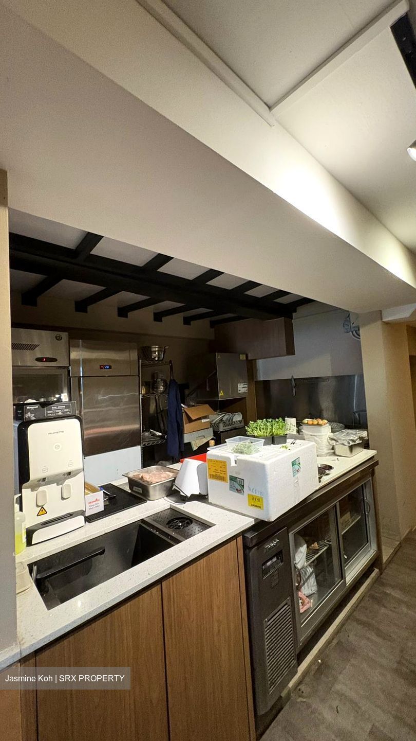 Telok Ayer Conservation Area (D1), Shop House #557049241